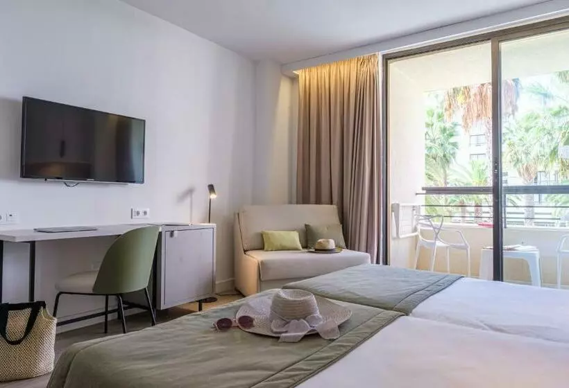 اتاق استاندارد, Estival Islantilla
