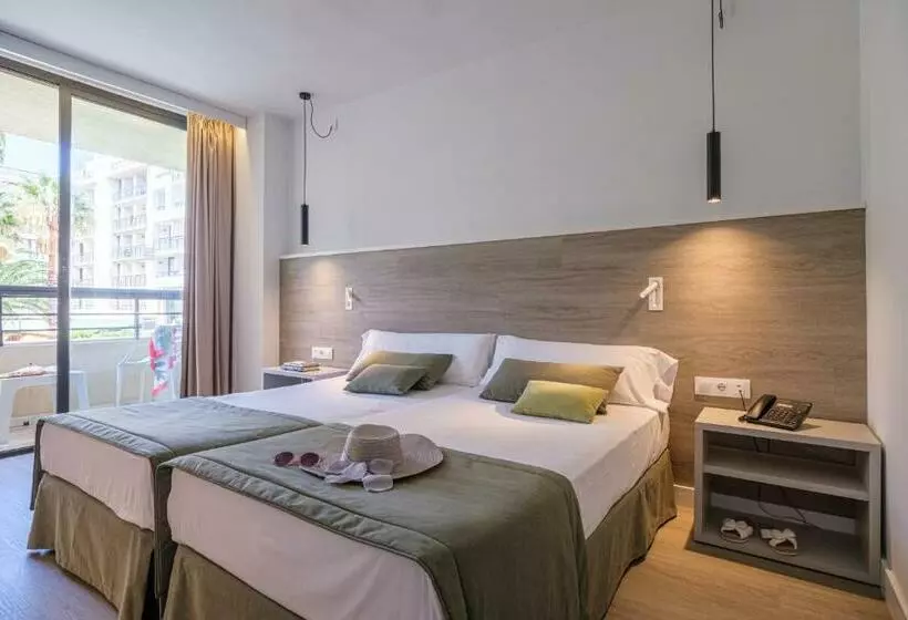 اتاق استاندارد سه نفره, Estival Islantilla