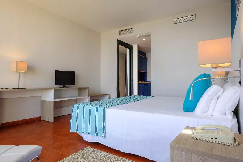 استودیوی استاندارد, Estival Islantilla