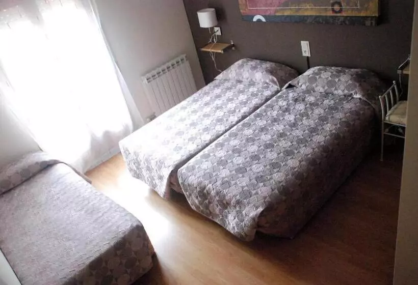 Üç Kişilik Standart Oda, Hostal Delgado