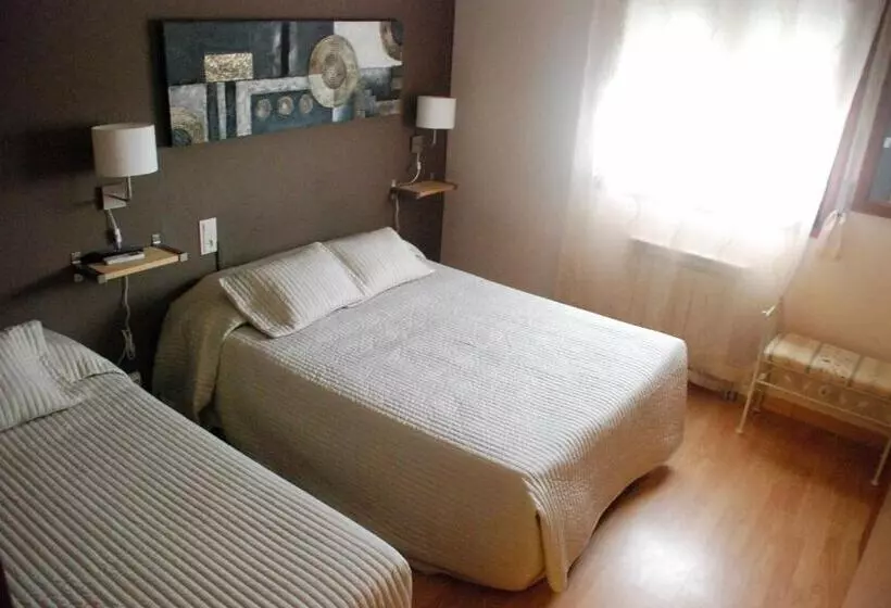 Üç Kişilik Standart Oda, Hostal Delgado