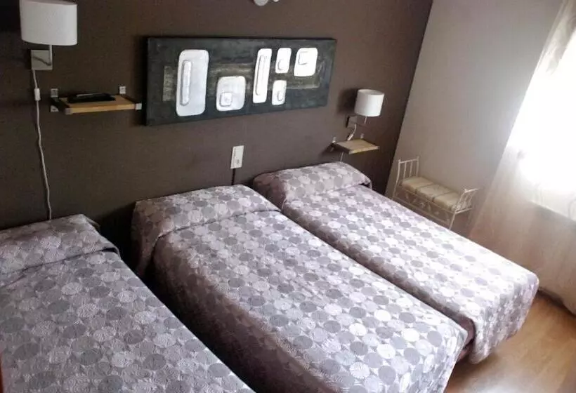 Üç Kişilik Standart Oda, Hostal Delgado