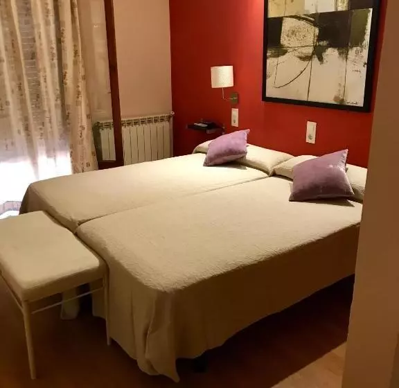 Standart Oda, Hostal Delgado