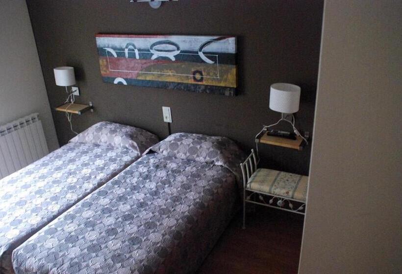 Номер Стандарт, Hostal Delgado