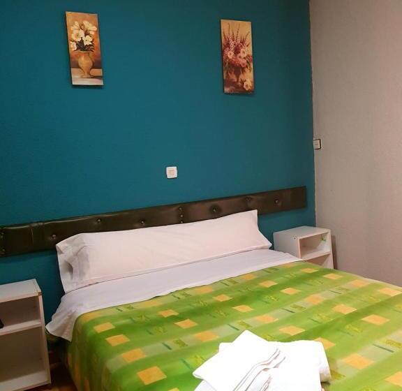 חדר סטנדרט עם מרפסת, Hostal Padre Isla 1