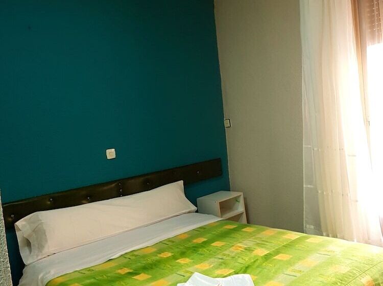 חדר סטנדרט עם מרפסת, Hostal Padre Isla 1