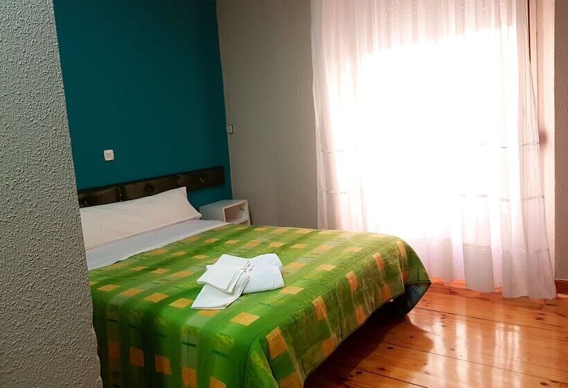 חדר סטנדרט עם מרפסת, Hostal Padre Isla 1