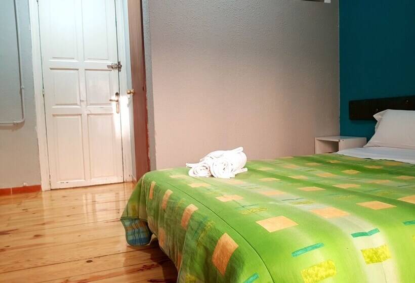 חדר סטנדרט עם מרפסת, Hostal Padre Isla 1
