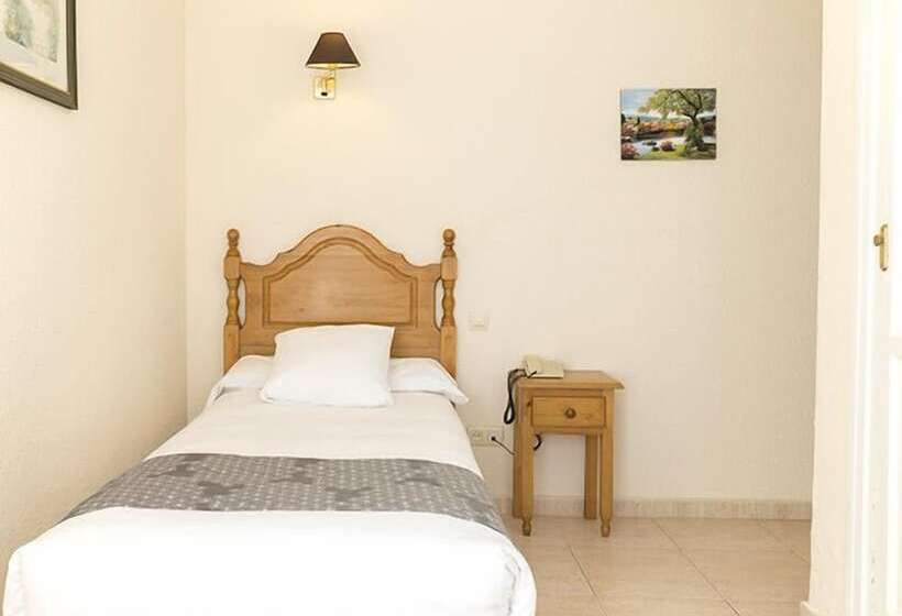 اتاق استاندارد یک نفره, Mare Estepona