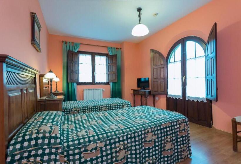 발코니 수피리어 룸, Posada De La Abadia   Adults Only