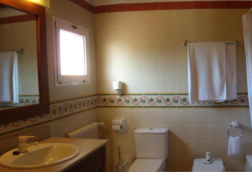 غرفة سوبيريور مزوَّدة بتراس, Rural Son Tretze   Adults Only