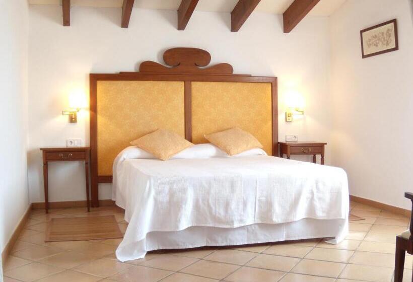 غرفة سوبيريور مزوَّدة بتراس, Rural Son Tretze   Adults Only