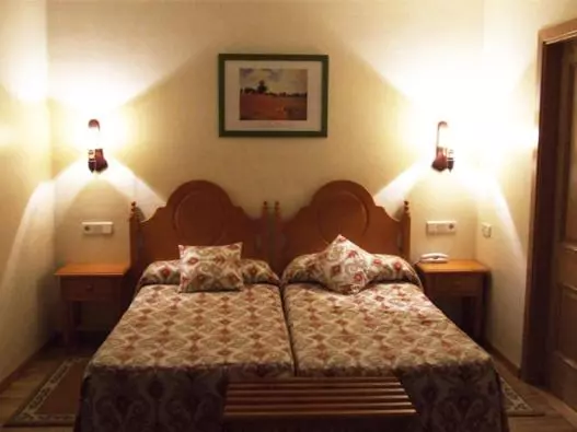 StandaardKamer, Turrull