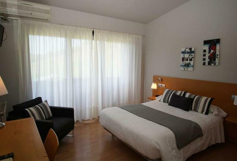 غرفة قياسية, Txintxua