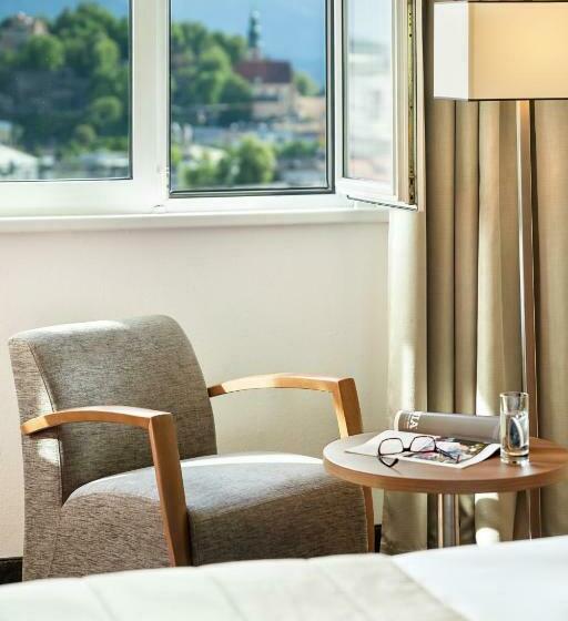 اتاق اجرایی, Austria Trend Hotel Europa Salzburg