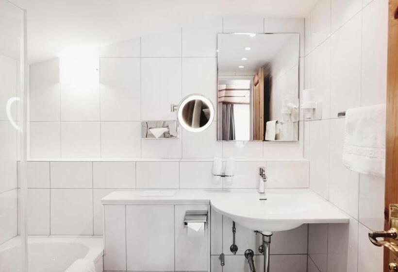 شقة غرفتين, Burg Hotel Oberlech