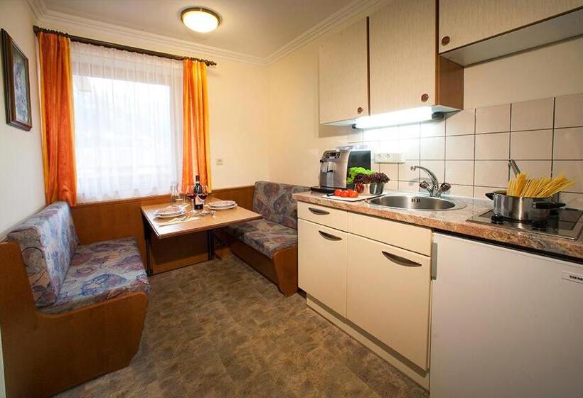 Апартаменты 1 Спальня, Alpenhof