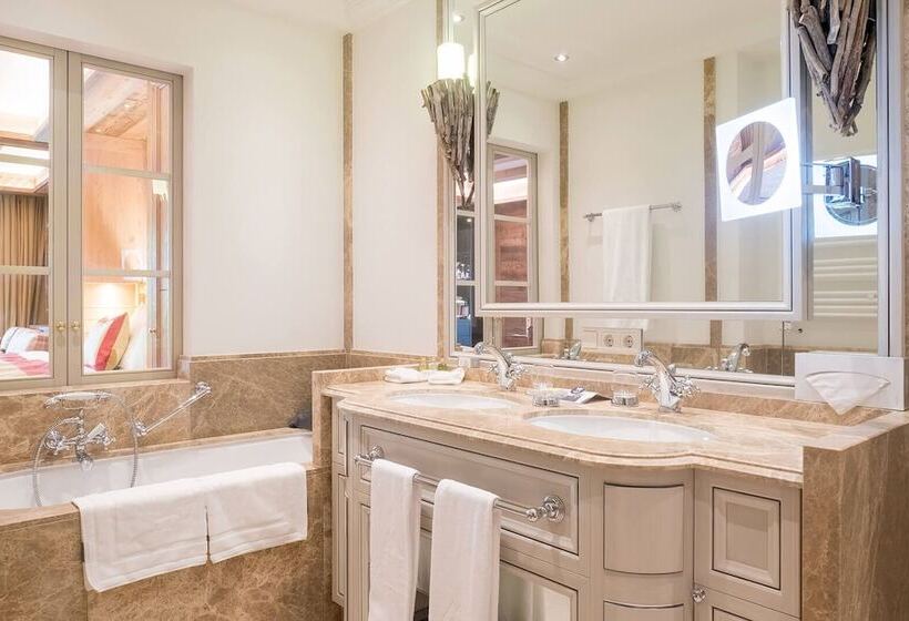 Полулюкс Повышенной Комфортности, Alpin Resort Sacher