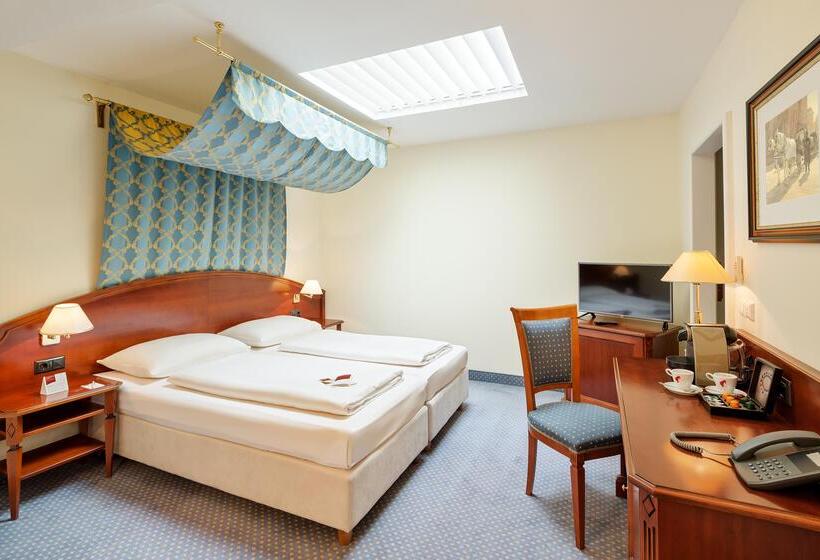 주니어 스위트, Austria Trend Hotel Schloss Wilhelminenberg Wien