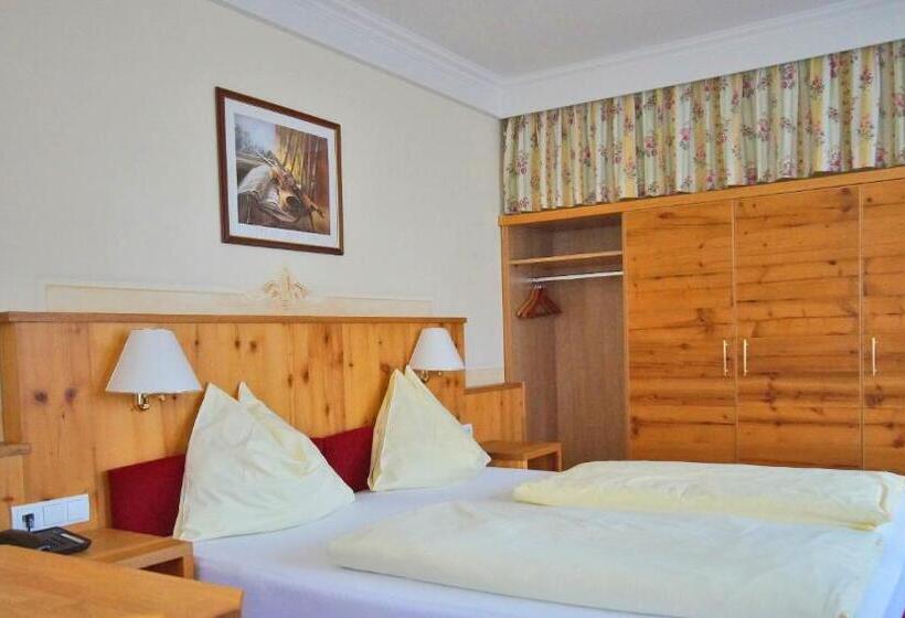 חדר סטנדרט, Bischofsmütze