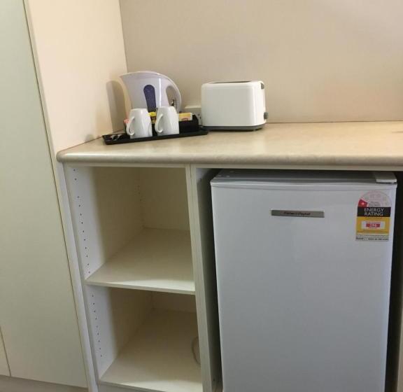 חדר סטנדרט, Econo Lodge Dockside Glenelg