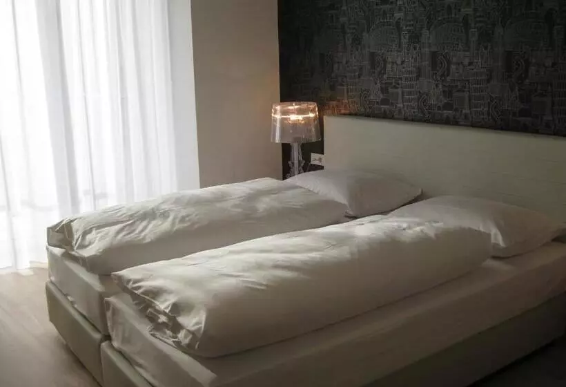 Premium Room with Balcony, City