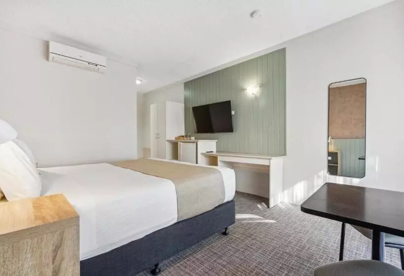 اتاق اجرایی با تخت بزرگ, Econo Lodge Dockside Glenelg