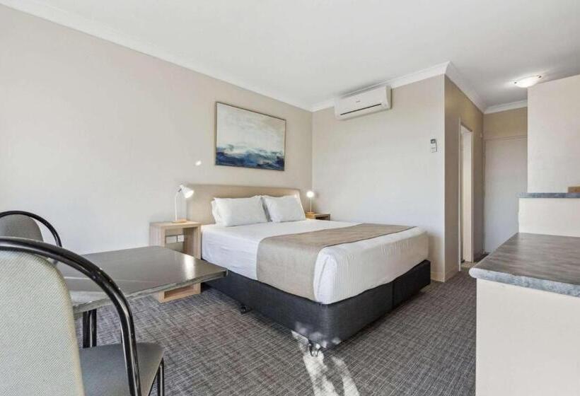 חדר סטנדרט עם מיטת קינג, Econo Lodge Dockside Glenelg