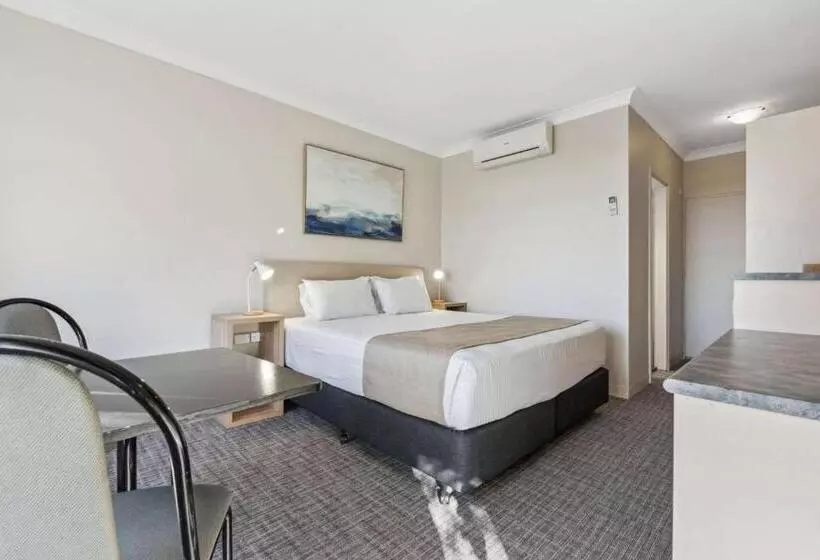 اتاق استاندارد با تخت بزرگ, Econo Lodge Dockside Glenelg