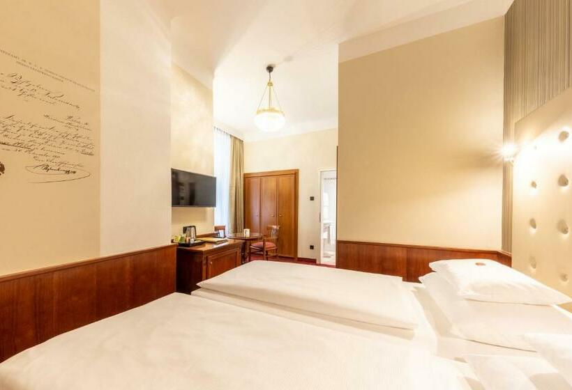 اتاق استاندارد اینتریور, Erzherzog Rainer