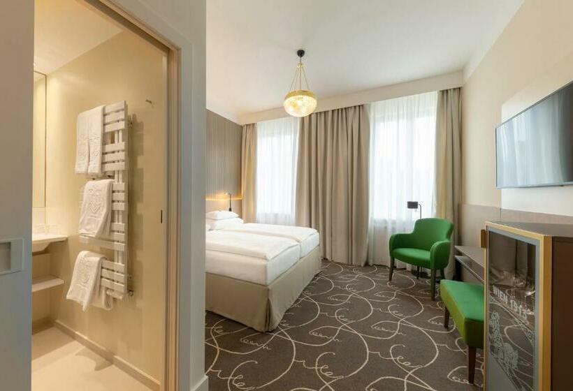 اتاق سوپریور, Erzherzog Rainer