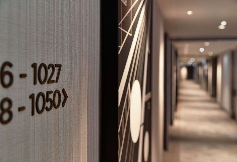 行政房间, Hilton Vienna Park