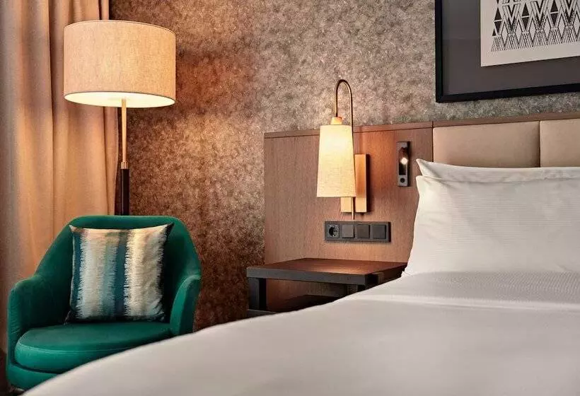اتاق استاندارد با چشم‌انداز, Hilton Vienna Park