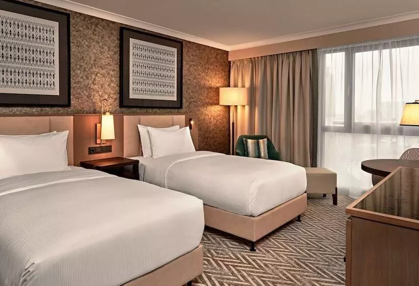 اتاق استاندارد با چشم‌انداز, Hilton Vienna Park