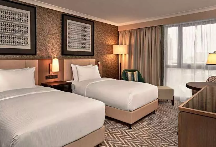 اتاق استاندارد با چشم‌انداز پارک, Hilton Vienna Park