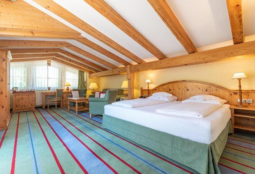 주니어 스위트, Kaiserhof Kitzbühel, 4 Sterne Superior