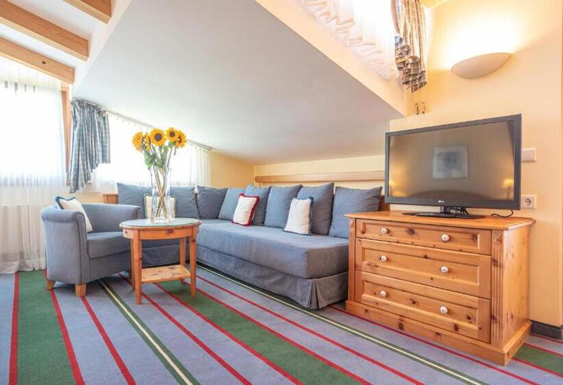 주니어 스위트, Kaiserhof Kitzbühel, 4 Sterne Superior