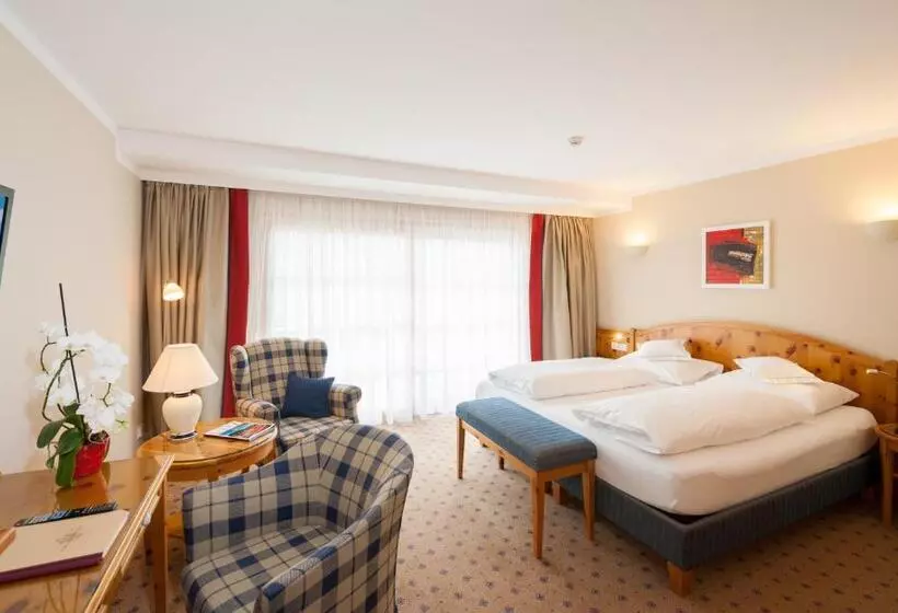 اتاق کلاسیک, Kaiserhof Kitzbühel, 4 Sterne Superior