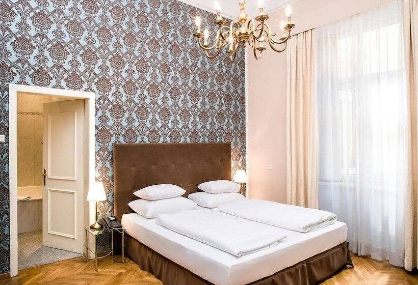Классический Номер, Palais Hotel Erzherzog Johann