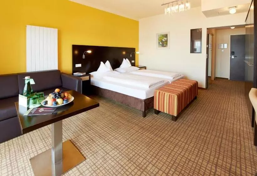 Comfort-huone, Parkhotel Pörtschach Das Hotelresort Mit Insellage Am Wörthersee