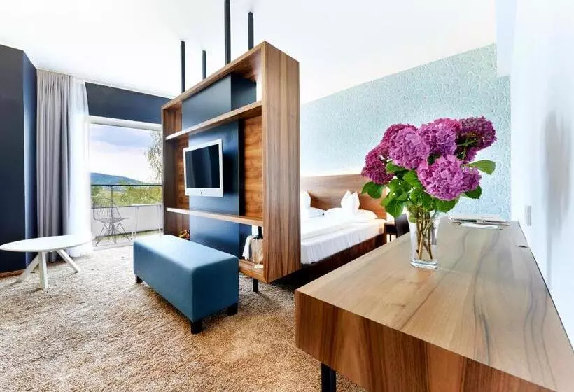 Perhehuone, Parkhotel Pörtschach Das Hotelresort Mit Insellage Am Wörthersee