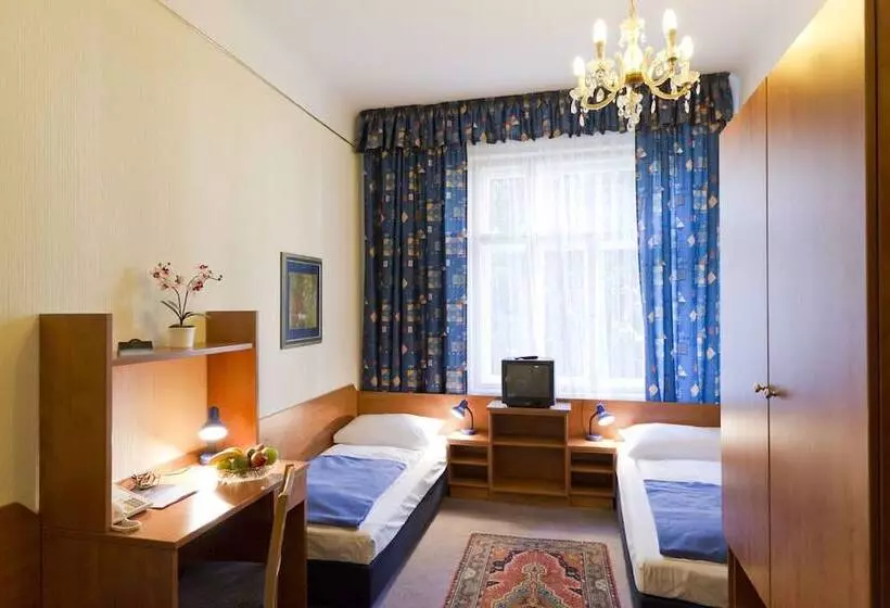 اتاق استاندارد سه نفره, Pension Bleckmann