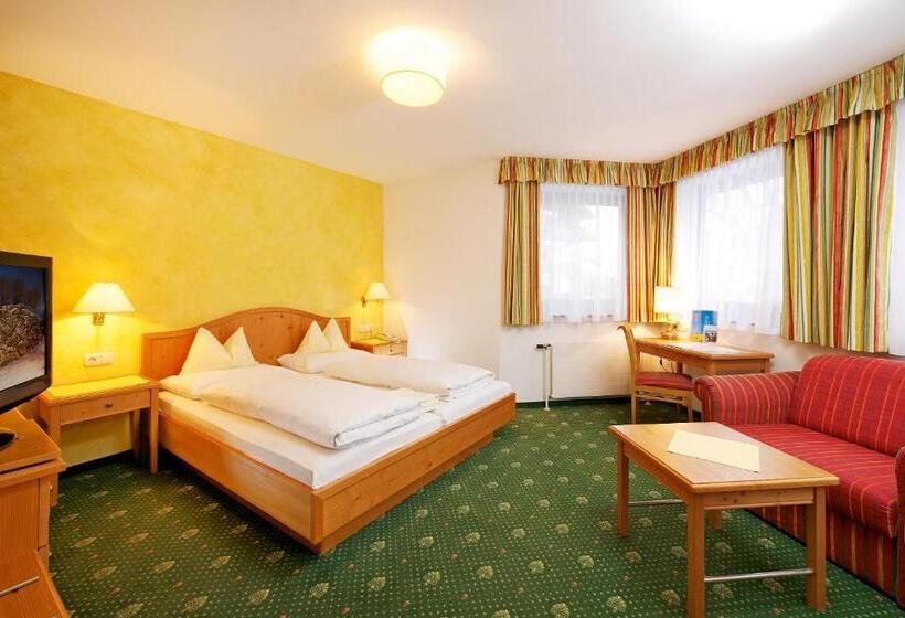 اتاق کلاسیک, Rauriserhof 4 Sterne Superior