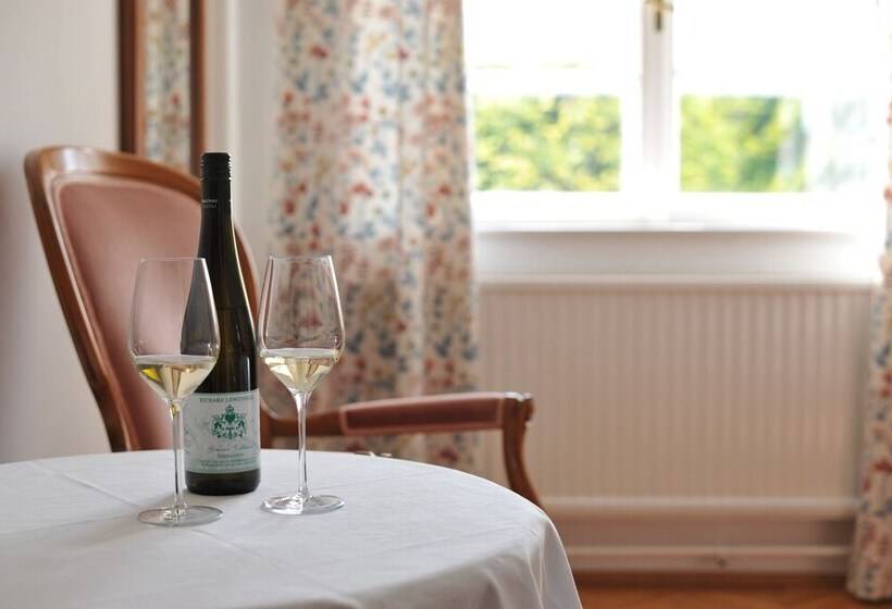 클래식 룸, Richard Löwenherz