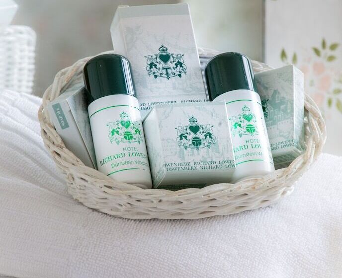 디럭스 룸, Richard Löwenherz