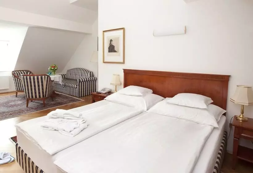 Junior Suite, Richard Löwenherz