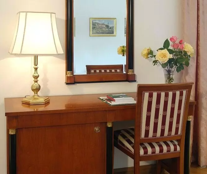 Junior Suite, Richard Löwenherz