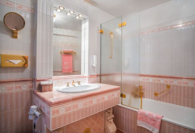 주니어 스위트, Schlosshotel Römischer Kaiser