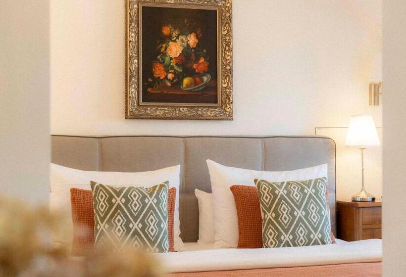 חדר בסיסי, Der Schlosswirt Zu Anif   Biedermeierhotel Und Restaurant