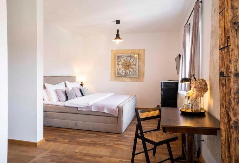 חדר בסיסי, Der Schlosswirt Zu Anif   Biedermeierhotel Und Restaurant